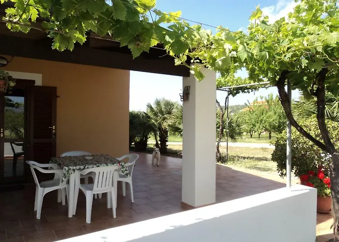 Residenza Agrituristica Santa Lucia Con Piscina
