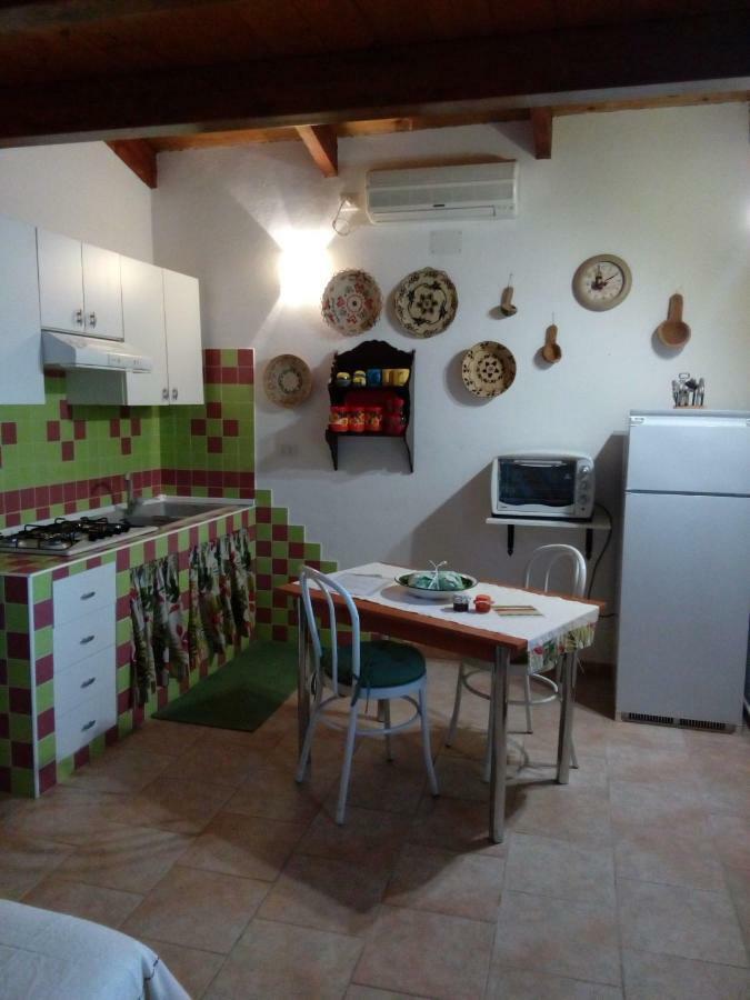 Apartamento Residenza Agrituristica Santa Lucia Con Piscina *